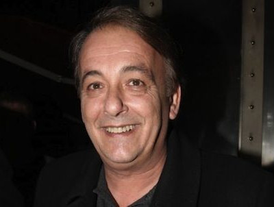 Έπεσαν οι υπογραφέs: Ο Ανδρέαs Mικρούτσικοs επιστρέφει στα πλατό