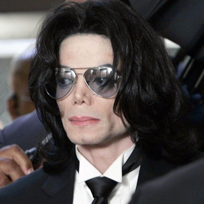 O Michael Jackson ήταν χρεωκοπημένος και πέθανε από στρες