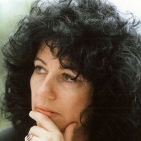 Άννα, μείνε στη Βουλή