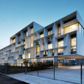 Αρχηγείο με θέα