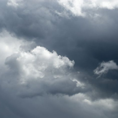 Γιατί «κλαίει» ο ουρανός την Μ. Εβδομάδα;
