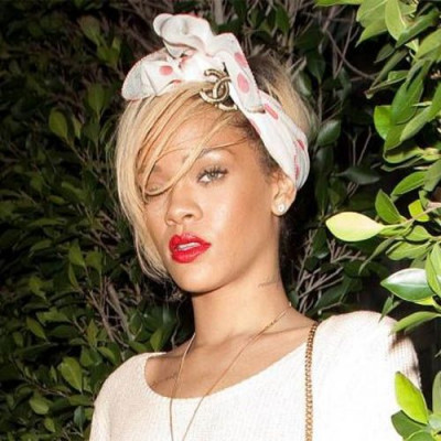 H Rihanna έχει εμμονή με την Gwyneth Paltrow