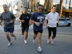 5 χρήσιμες συμβουλές που θα σας σηκώσουν από το κρεβάτι για πρωινή γυμναστική