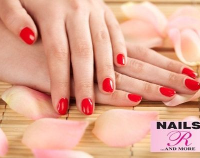 Απολαύστε ένα special spa μανικιούρ και ένα nail tattoo σε εκπληκτική τιμή