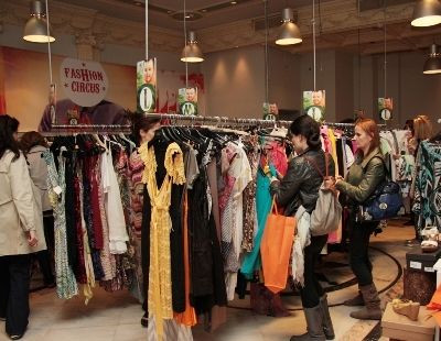 To Fashion Circus Bazaar συνεχίζει με νέες μειωμένες τιμές