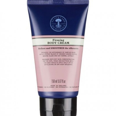 Σφριγηλό κορμί με τη δύναμη της φύσης