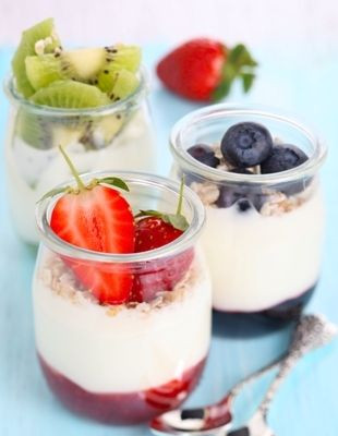 Υπέροχο γιαουρτοζελέ εύκολα και γρήγορα