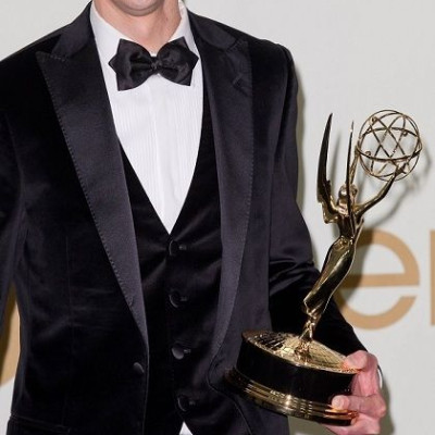 Ποιος ηθοποιός, κάτοχος βραβείου Emmy και Χρυσής Σφαίρας είναι «και επίσημα» gay;