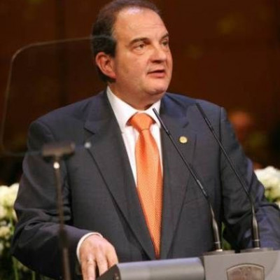 Παρέμβαση Καραμανλή