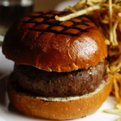 Το τέλειο classic burger σε 3 βήματα