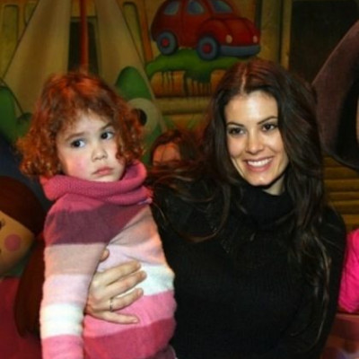 Μαρία Κορινθίου: «Το παιδί μου με έμαθε να είμαι γυναίκα.»