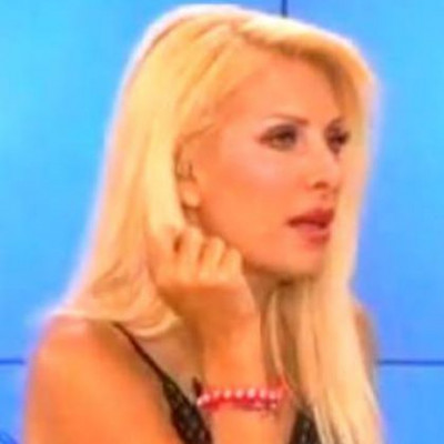 Ελένη Μενεγάκη: Τι της συνέβη για πρώτη φορά;