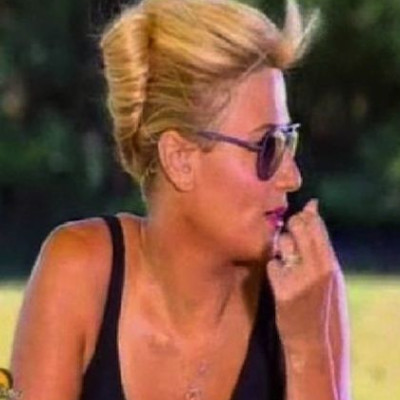 Φαίη Σκορδά: «Τι είναι ο Σάντος;»