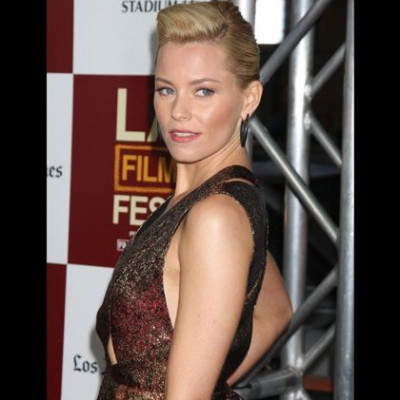 Βήμα-βήμα: ένα glam καλοκαιρινό μακιγιάζ