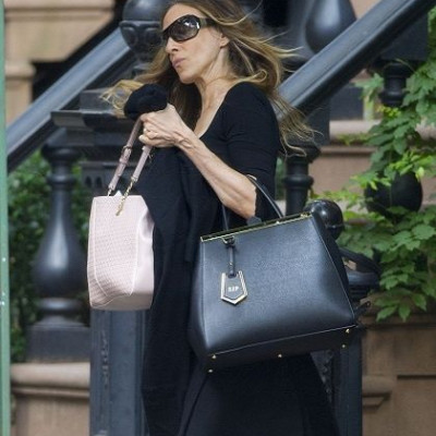 Ποια είναι η νέα αγαπημένη τσάντα της Sarah Jessica Parker;