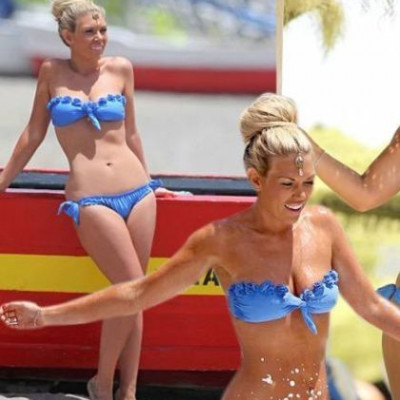 «Καυτές» διακοπές στην Ίμπιζα