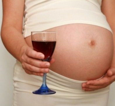 Γιατί το αλκοόλ είναι επικίνδυνο για μία έγκυο;