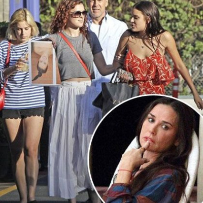 Demi Moore: Οι κόρες της δε θέλουν να ακούσουν ούτε τη... φωνή της