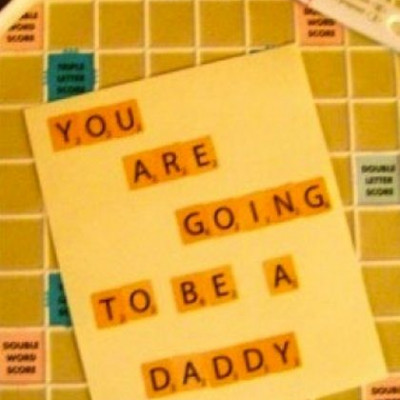 Τέλειοι τρόποι για να πείτε στους φίλους σας ότι είστε έγκυος