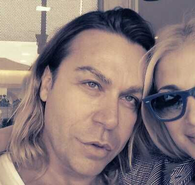 Ο Τρύφωνας Σαμαράς και τα αυτόγραφα