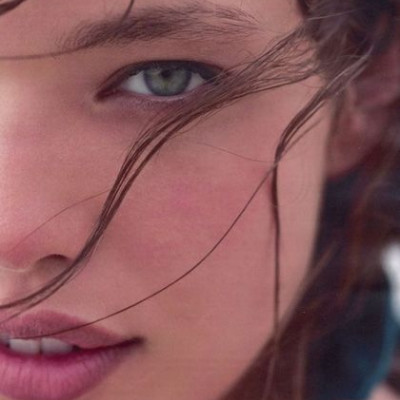 Μακιγιάζ στην παραλία