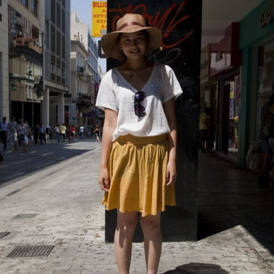 Winola: Ένα στυλάτο, casual κορίτσι στους δρόμους της Αθήνας