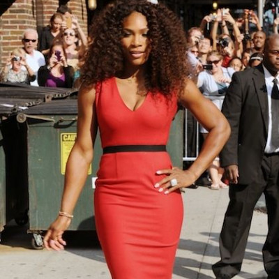 Serena Williams: ντύνεται posh φορώντας Victoria Beckham