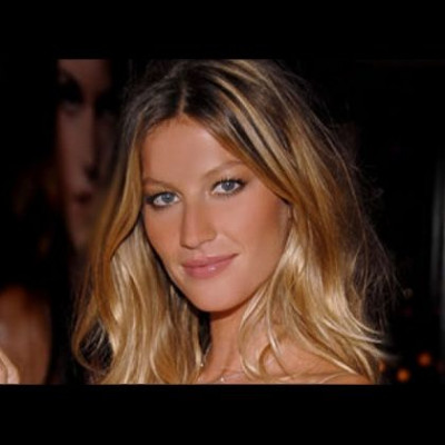 Gisele : Περιμένοντας το δεύτερο μωρό της αποκαλύπτει τα μυστικά για λαμπερή επιδερμίδα!
