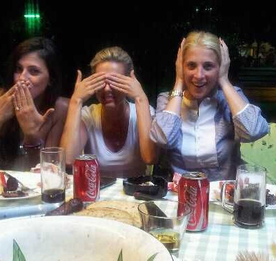 Δεν βλέπω - δεν ακούω - δεν μιλάω