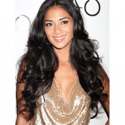 Τι έχει στο νεσεσέρ της μια Pussycat Doll;