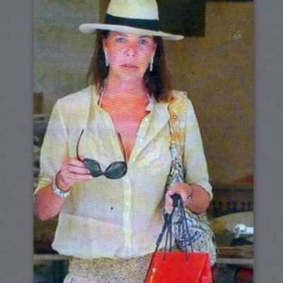 Η πριγκίπισσα Καρολίνα γοήτευσε τον Σαρωνικό