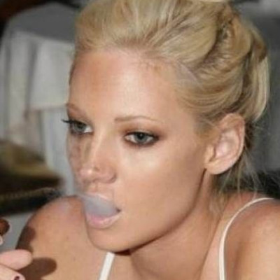 Δείτε την Τζούλια Αλεξανδράτου χωρίς μακιγιάζ και extension!