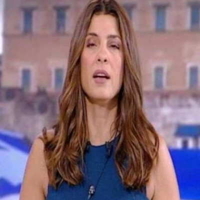 Η Πόπη Τσαπανίδου άλλαξε look! (φωτό)