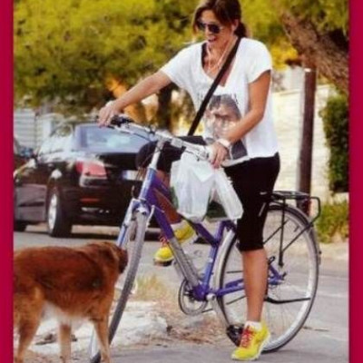 Έλλη Κοκκίνου: «Παίρνω ένα ποδήλατο και φεύγω για τ' αδύνατο»