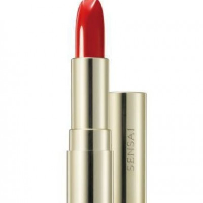 Η Sensai by Kanebo πρωταγωνιστεί στο νέο James Bond