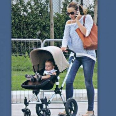 Κάτια Ζυγούλη: Βόλτα με τον Ρουβά junior!