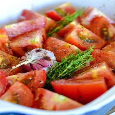 Πότε βάζουμε ελαιόλαδο και ντομάτα στο μαγείρεμα;