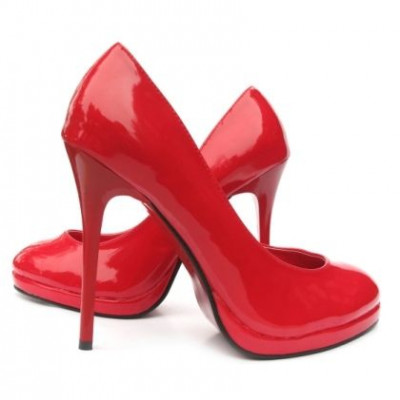 Έξυπνο tip για να μη γλιστράνε τα καινούρια σας παπούτσια!