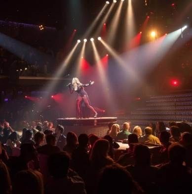 Δείτε φωτογραφίες της Άννας Βίσση από την πρεμιέρα… λίγο πριν το ατύχημα