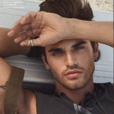 Γνωρίστε το πιο sexy μοντέλο του μήνα