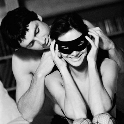 Δεμένες χειροπόδαρα