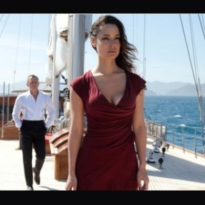 Berenice Marlohe: Κερδίζει τις εντυπώσεις στην νέα ταινία του James Bond, Skyfall
