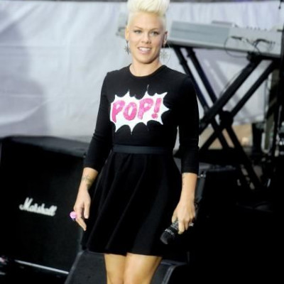 Pink: Η fitness ρουτίνα που την βοηθάει να ανακτήσει την σιλουέτα της, μετά την γέννα