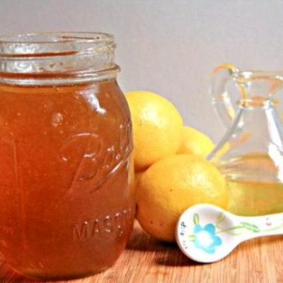 Φτιάξτε μόνες σας δραστικά, σπιτικά σιρόπια για το βήχα!