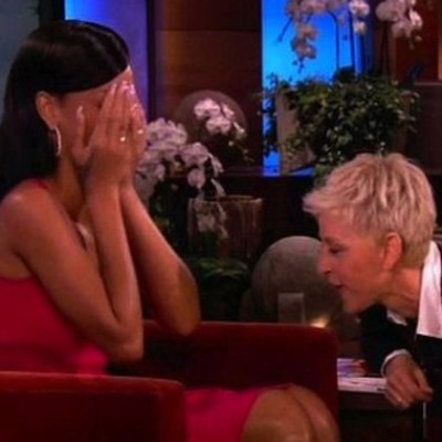 Η Ellen κάνει "συζήτηση" με τα… απόκρυφα σημεία της Rihanna!