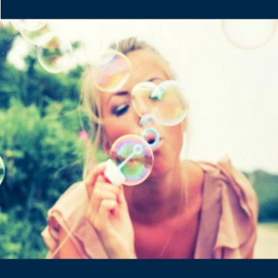 Lunar Dance: Ναι είμαι single ... και λοιπόν;