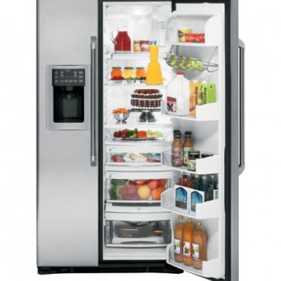 Τι να κάνετε για να μη μυρίζει το ψυγείο!