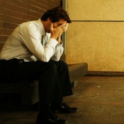 Μπορεί άραγε να τον κρατά μακριά μου το οικονομικό;