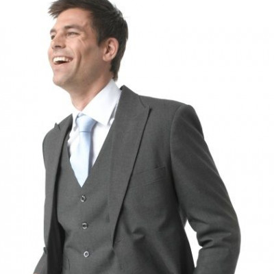 Είναι 30 και είμαι 20. Μόνο για το σεξ με θέλει;