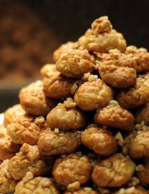 Χριστουγεννιάτικα γλυκά: Δείτε πόσες θερμίδες περιέχουν και τι να προτιμήσετε